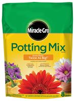 Miracle-Gro 75678300 Potting Mix, 8 qt Bag