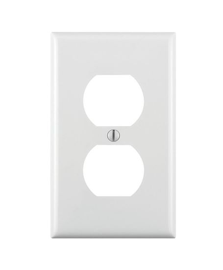 Leviton 80703-W Receptacle Wallplate, 4-1/2 in L, 2-3/4 in W, 1 -Gang, Nylon, White, Smooth, Flush Mounting