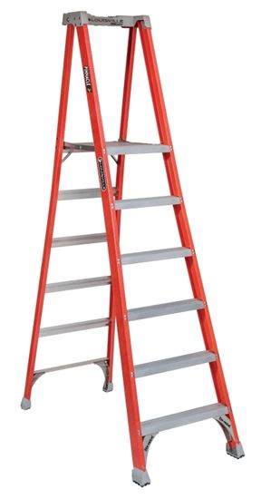 Louisville FXP1700 Series FXP1706 Pinnacle Pro Platform Step Ladder, 45 in Max Standing H, 300 lb, Type IA Duty Rating