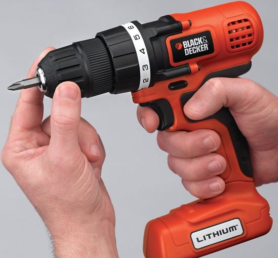 Black+Decker BDCD8C/LDX172C Drill/Driver, Battery Included, 7.2 V, 3/8 in Chuck, Keyless Chuck - VORG7920390