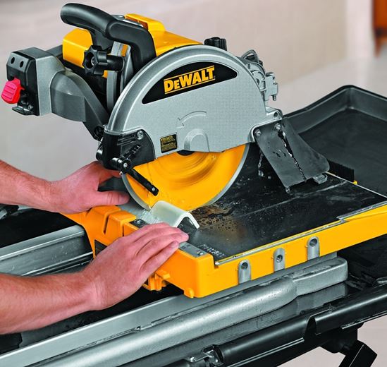 DEWALT D24000 Tile Saw, 120 V, 15 A, 10 in Dia Blade, 25 in Ripping, 18 in Cutting Capacity - VORG7702525