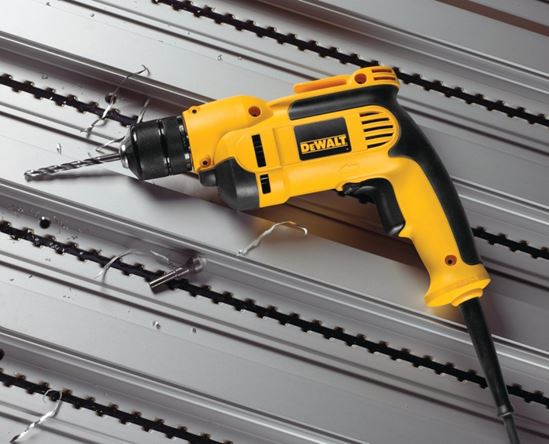 DEWALT DWD112 Electric Drill, 8 A, 3/8 in Chuck, Keyless Chuck, Includes: (1) Soft-Grip Handle, (1) Belt Hook - VORG0972042